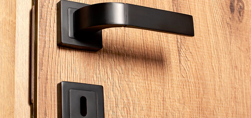 Weekend Lockout Assistance Troubleshooting in Delano, California